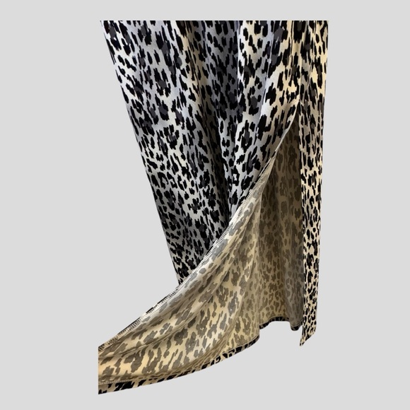 Women’s Dress Size XL Black White Gray Sleeveless Crisscross Neck Maxi Side Slit - Picture 3 of 10